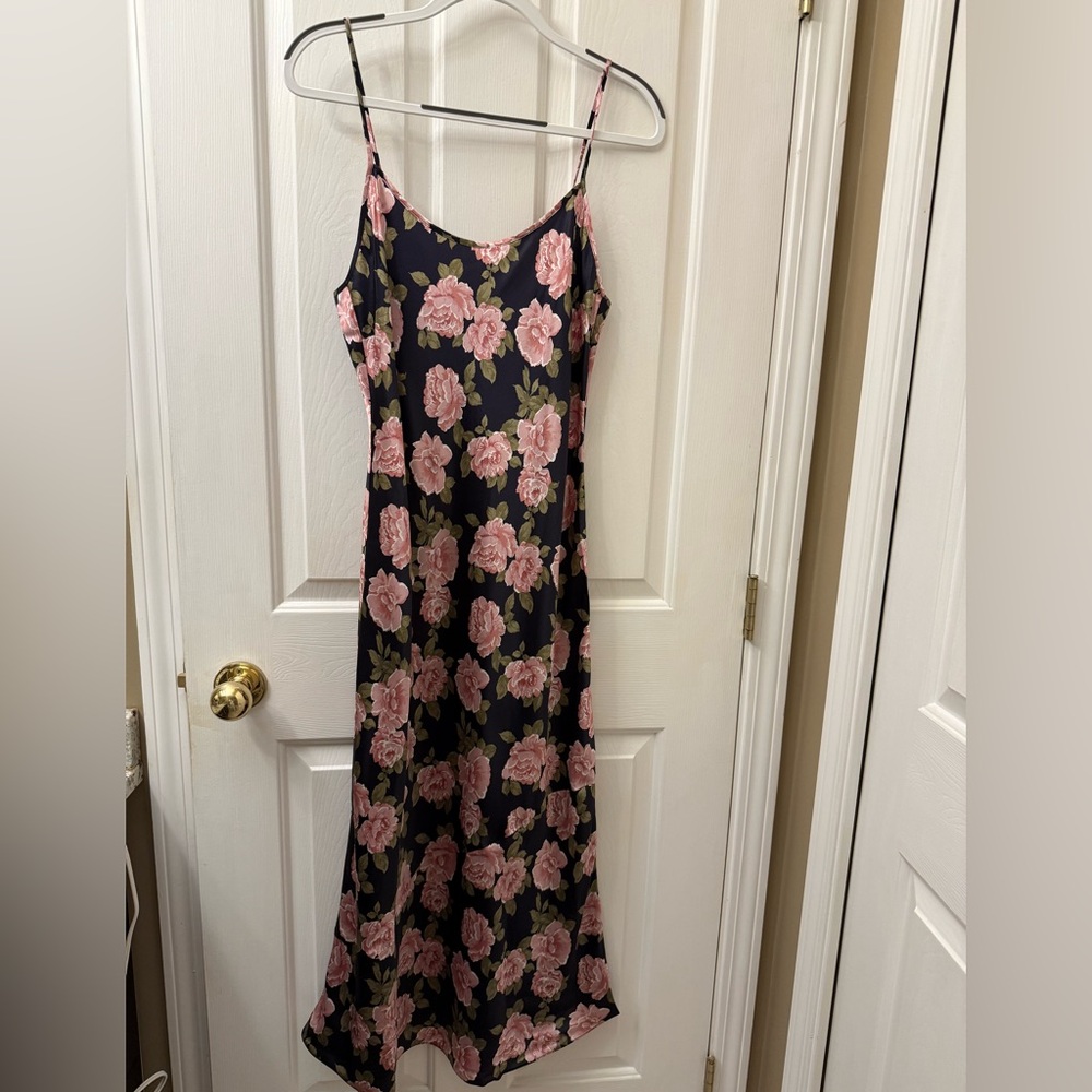 Reformation - Alisal Floral Silk Midi Dress - Picture 3 of 9